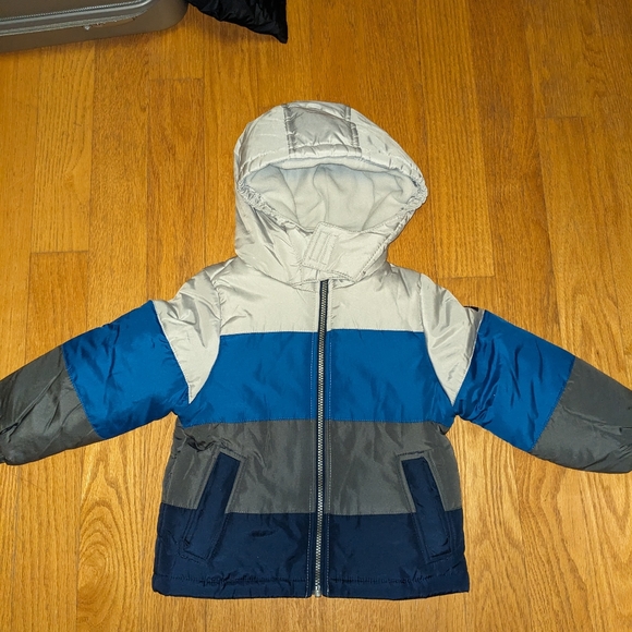 NWT 4T puffer jacket - Picture 3 of 4